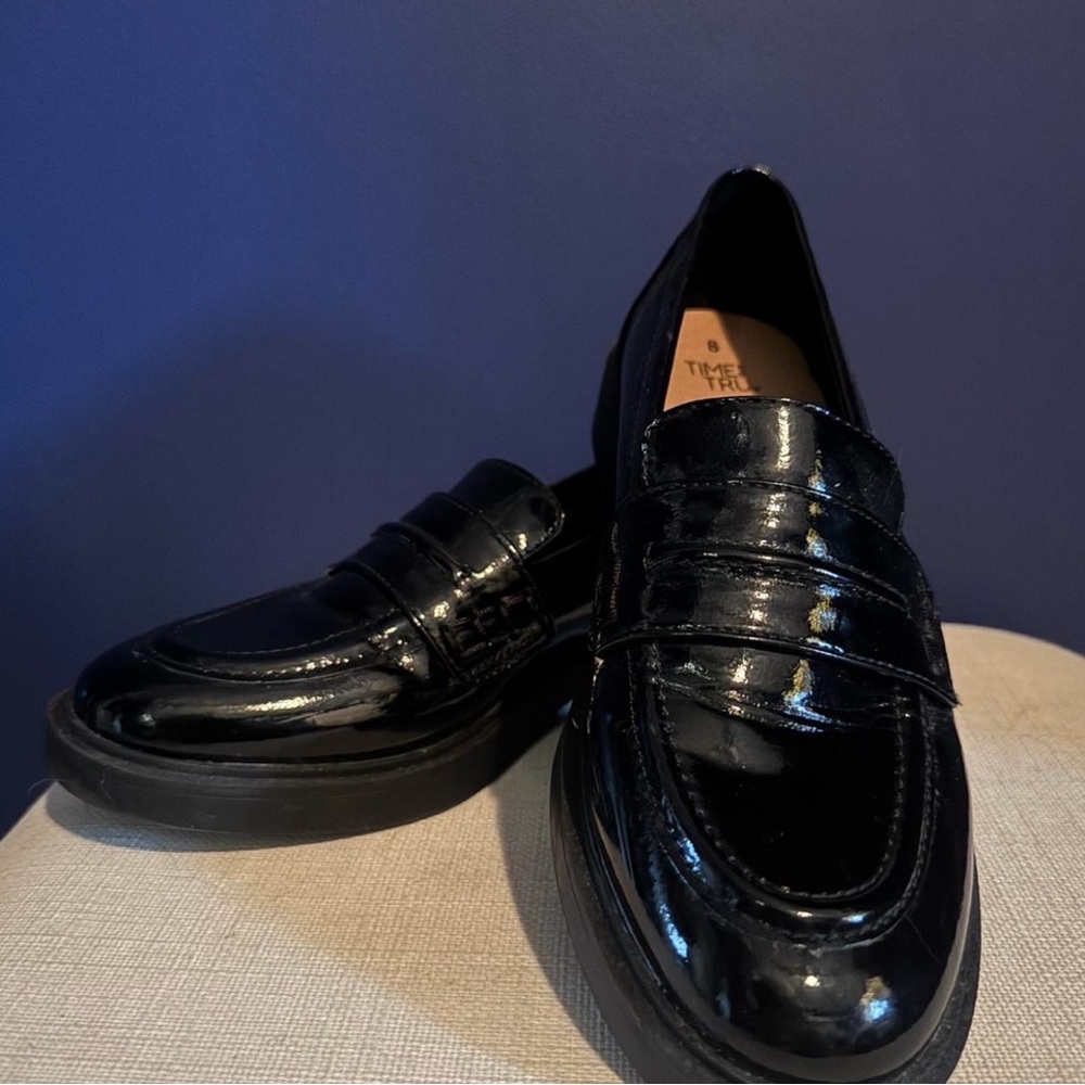 Women’s Black Loafers